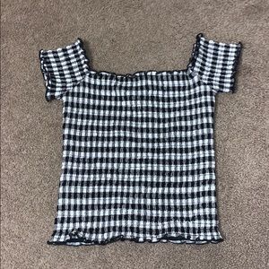 Hollister gingham going out top